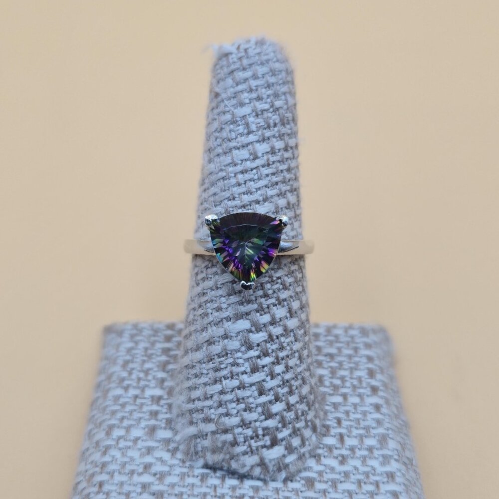 Size 7 Sterling Silver Trillion Cut Rainbow Quartz Gem Ring A4704